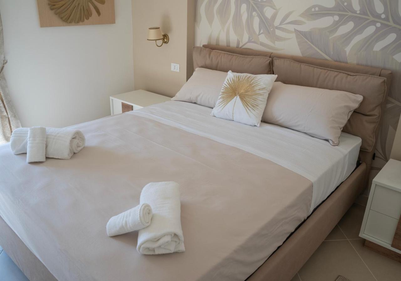 Oasi Smart Rooms Caltanissetta Esterno foto